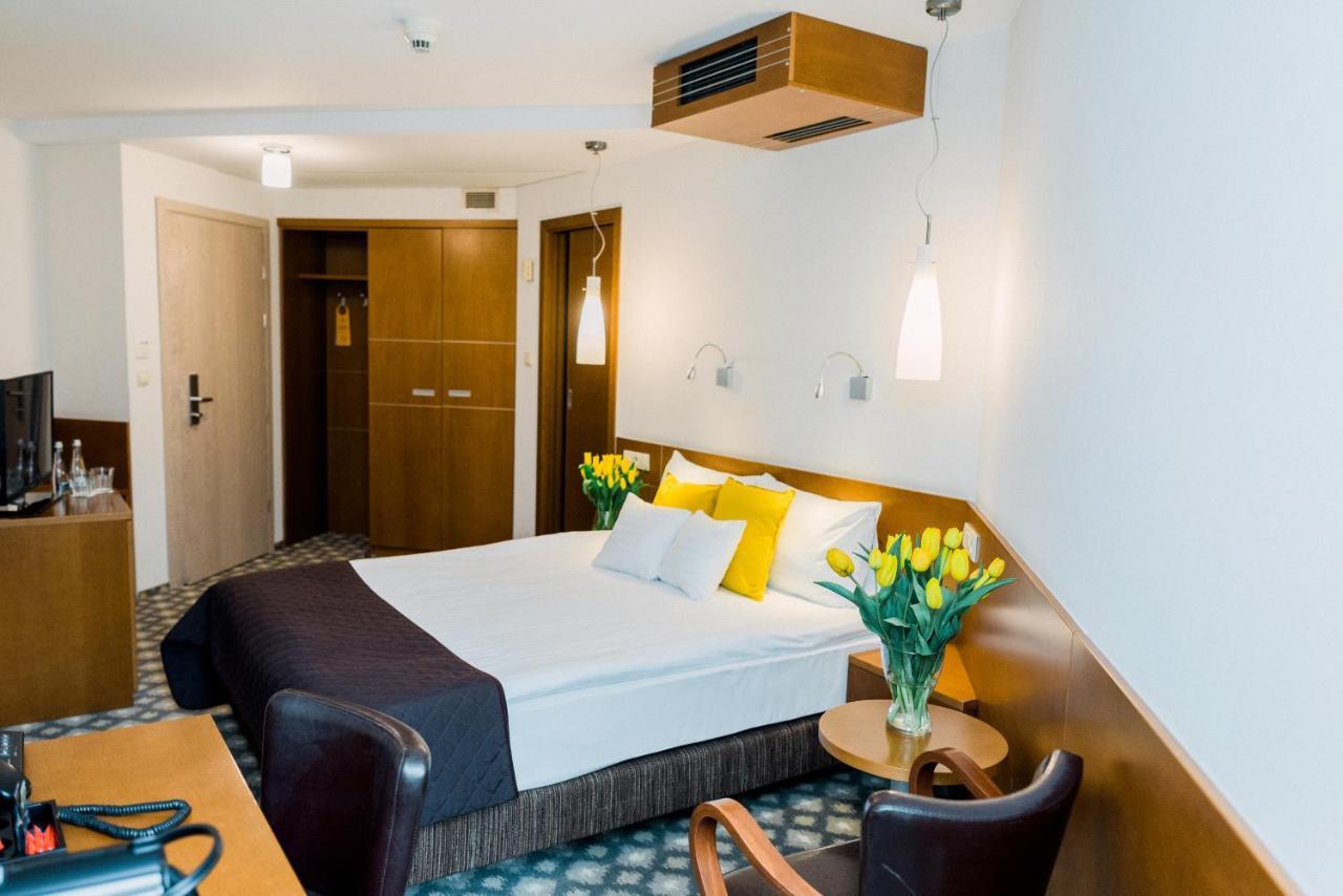 Hotel Vivaldi Poznań Eksteriør billede